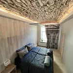 Apartman Avers House *