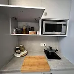 Avers House