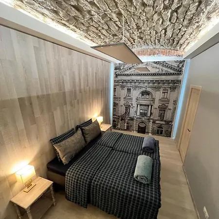 Avers House Апартаменты