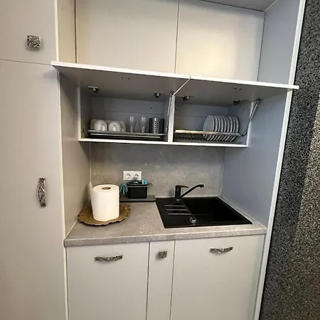 Avers House Apartment *