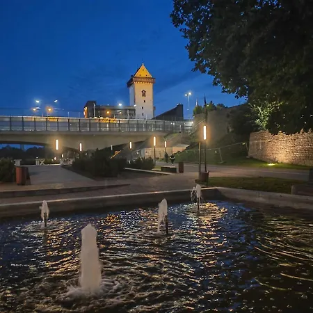 Avers House Narva