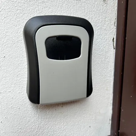 Apartman Avers House *