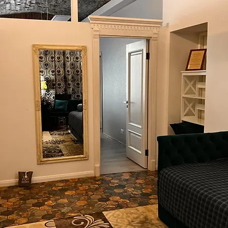 Апартаменты Avers House *