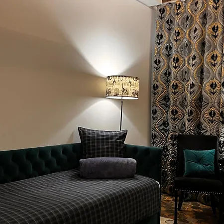 Avers House Apartman Narva