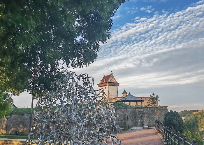 Apartament Avers House