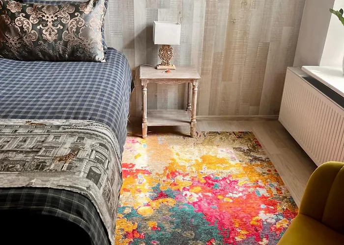 Avers House Apartament *